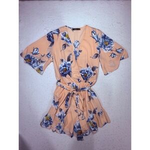Blue Blush Peach Floral Kimono Sleeve Ruffle Romper Womens Medium Tie Waist